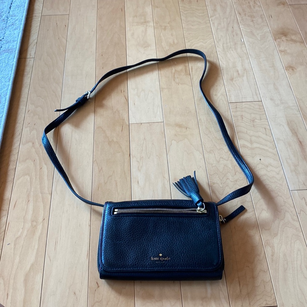 Black crossbody
